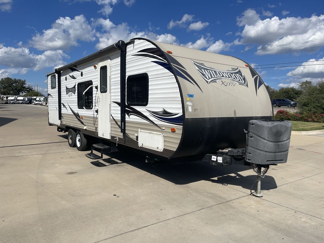 2015 FOREST RIVER WILDWOOD 281QBXL