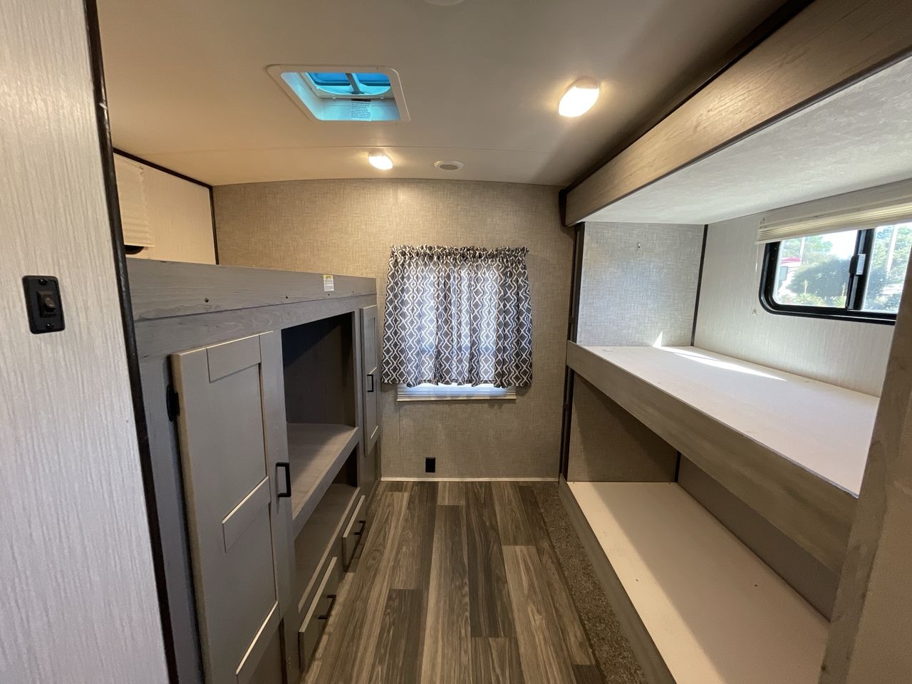 2021 HEARTLAND MALLARD M32