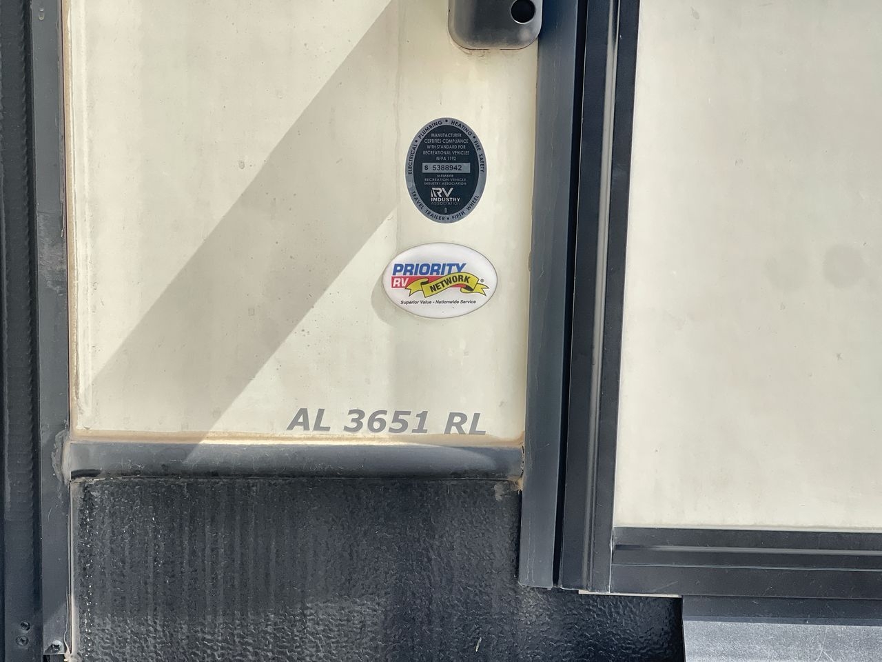 2019 KEYSTONE ALPINE 3651RL