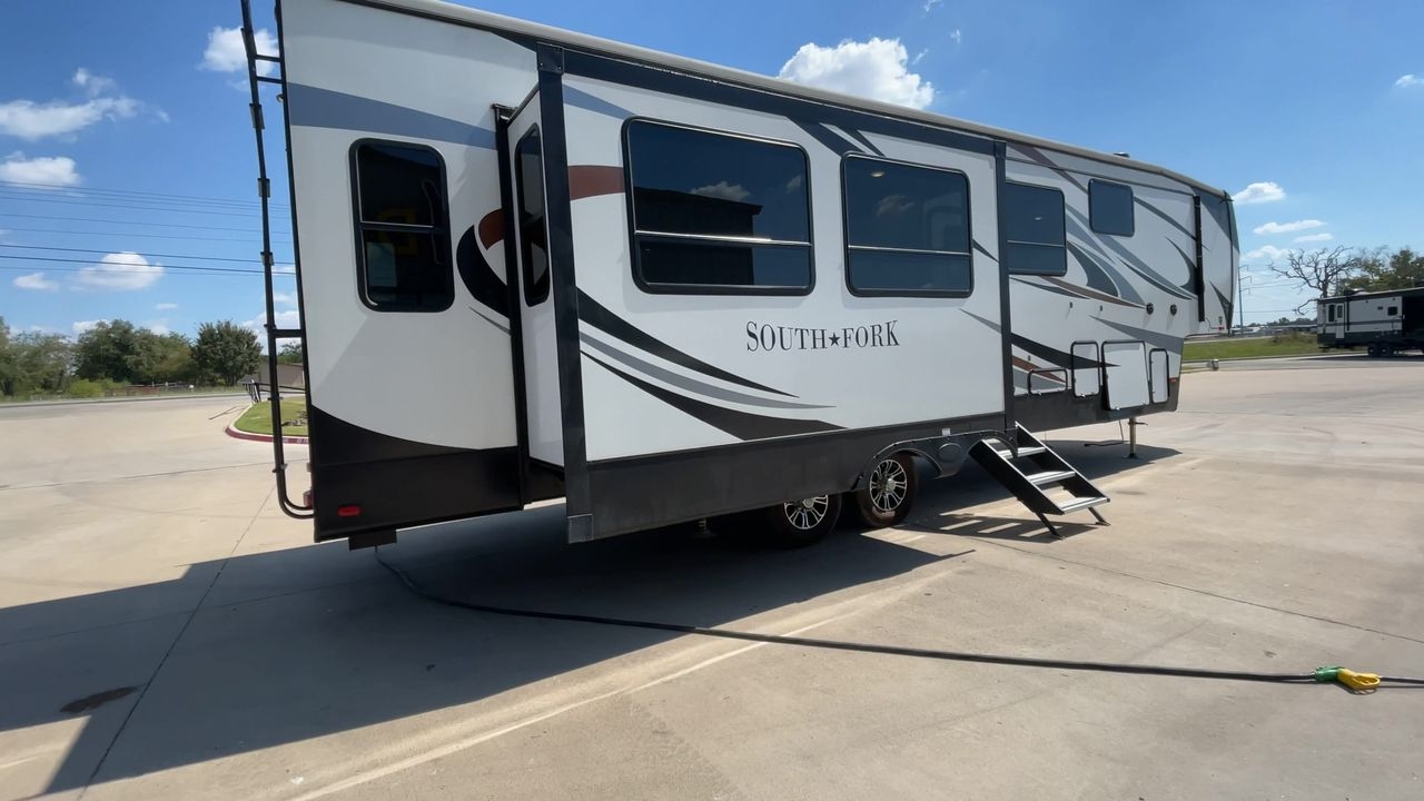 2021 HEARTLAND SOUTH FORK 3210RL