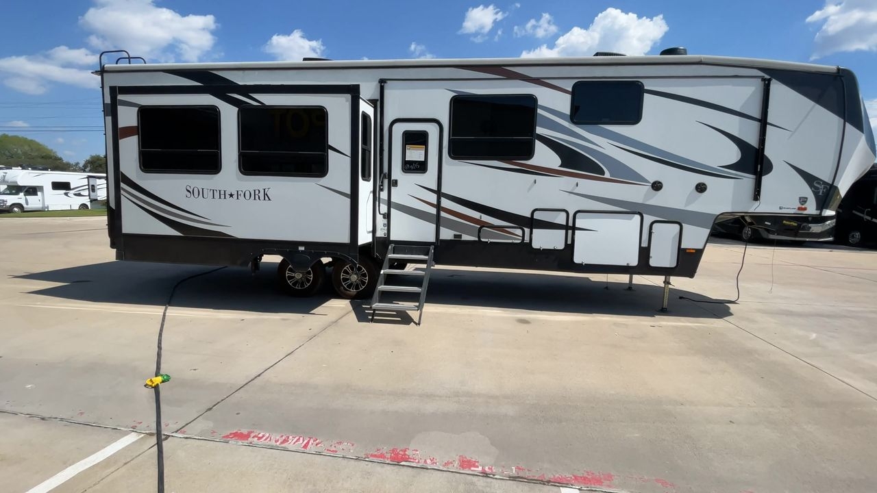 2021 HEARTLAND SOUTH FORK 3210RL