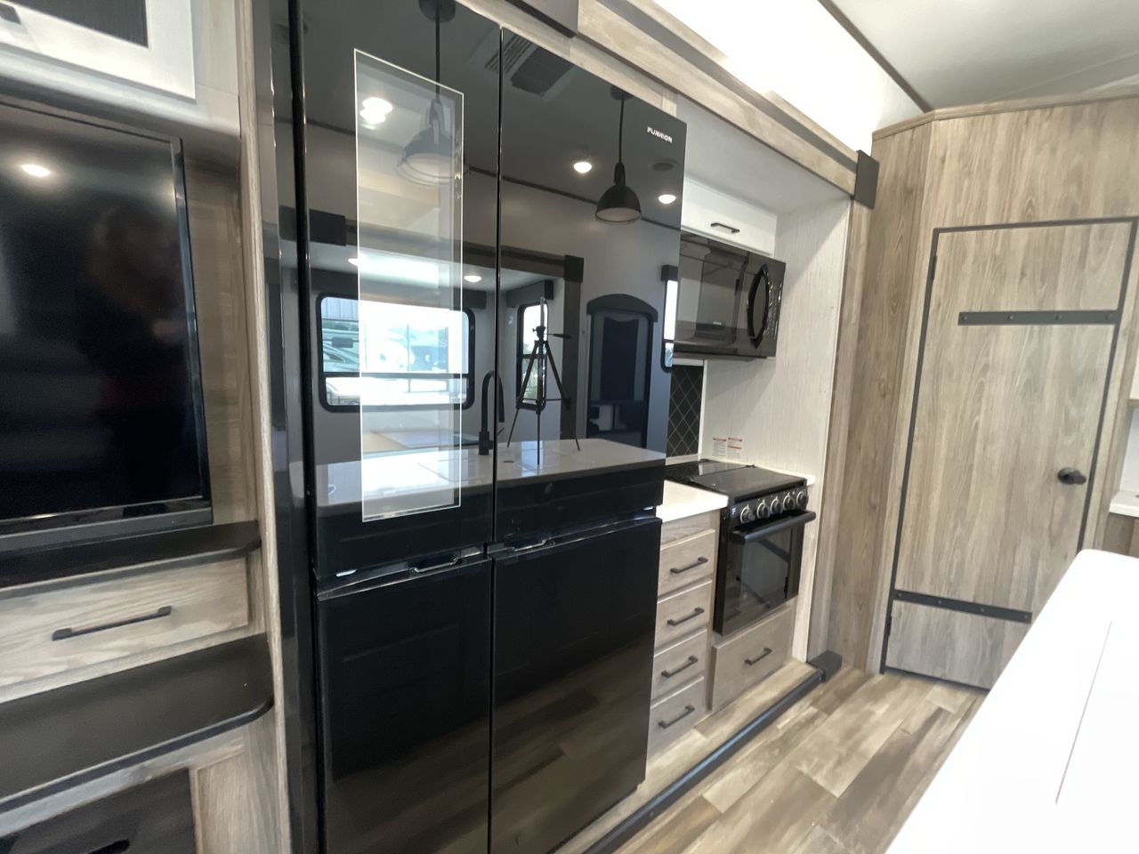 2021 HEARTLAND SOUTH FORK 3210RL