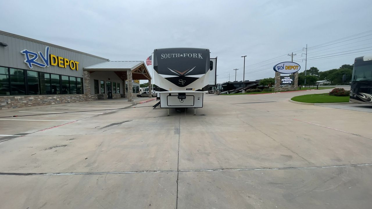 2021 HEARTLAND SOUTH FORK 3210RL