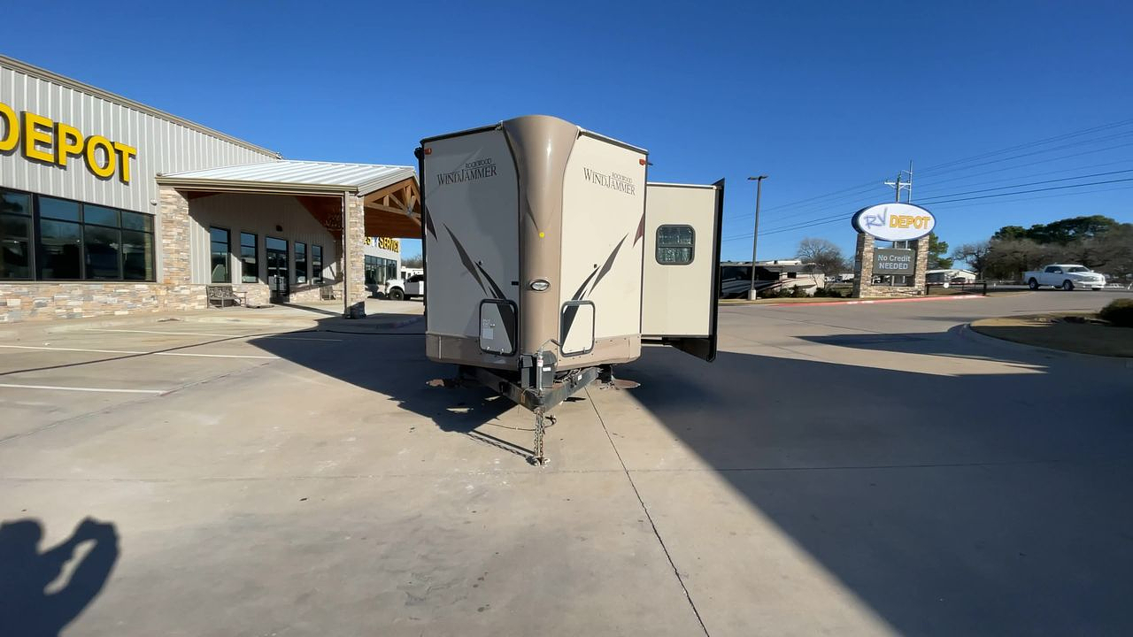 2017 FOREST RIVER WINDJAMMER 3029W