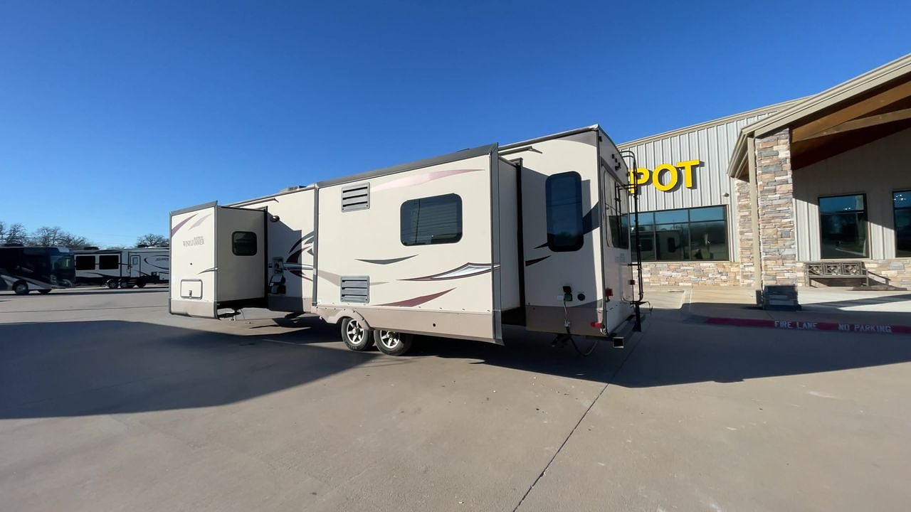 2017 FOREST RIVER WINDJAMMER 3029W