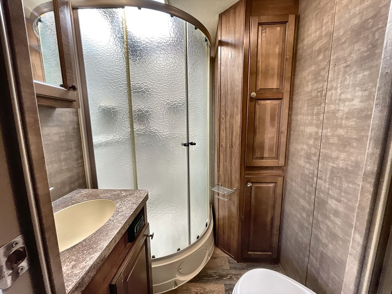 2017 FOREST RIVER WINDJAMMER 3029W