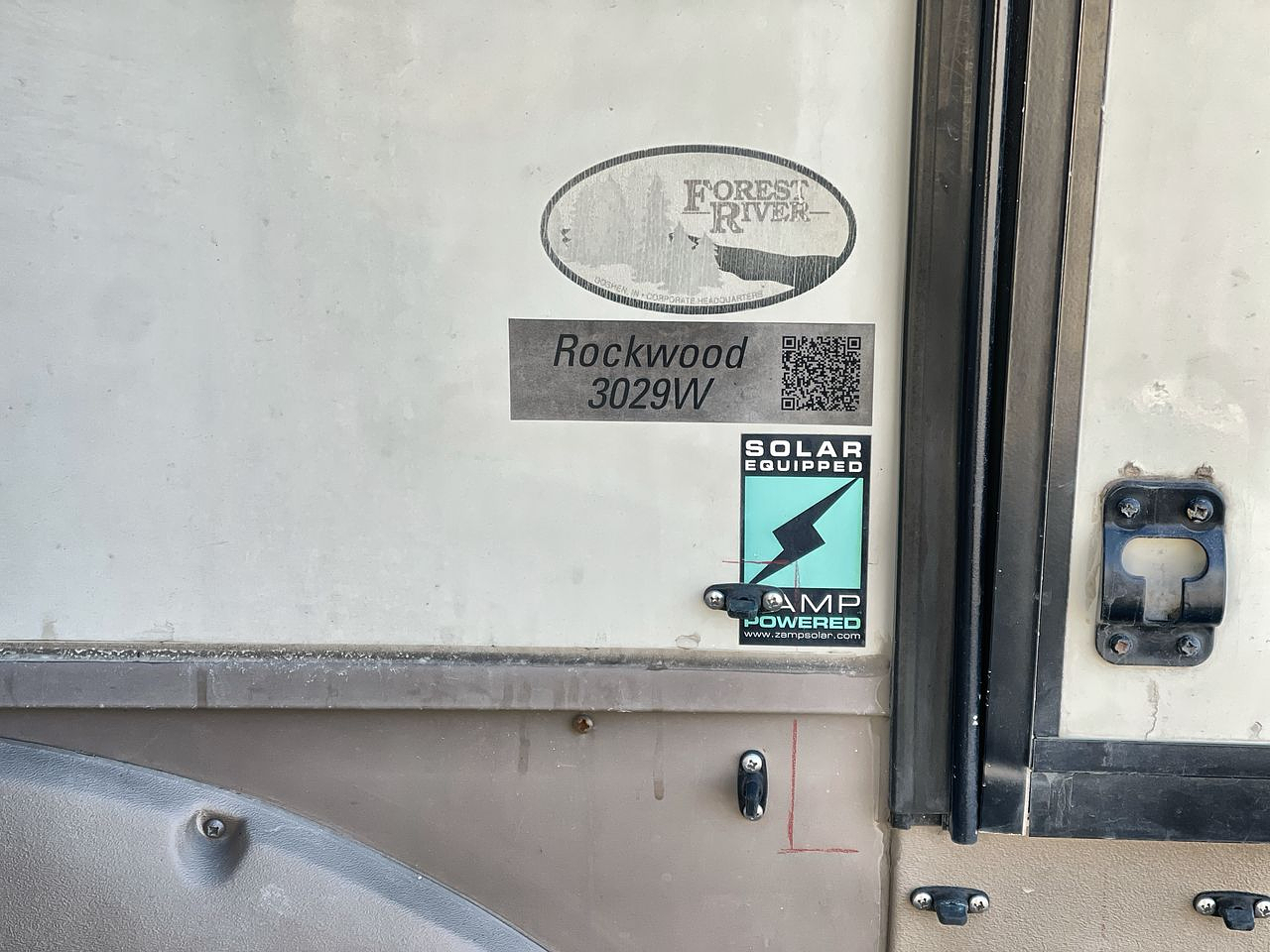 2017 FOREST RIVER WINDJAMMER 3029W