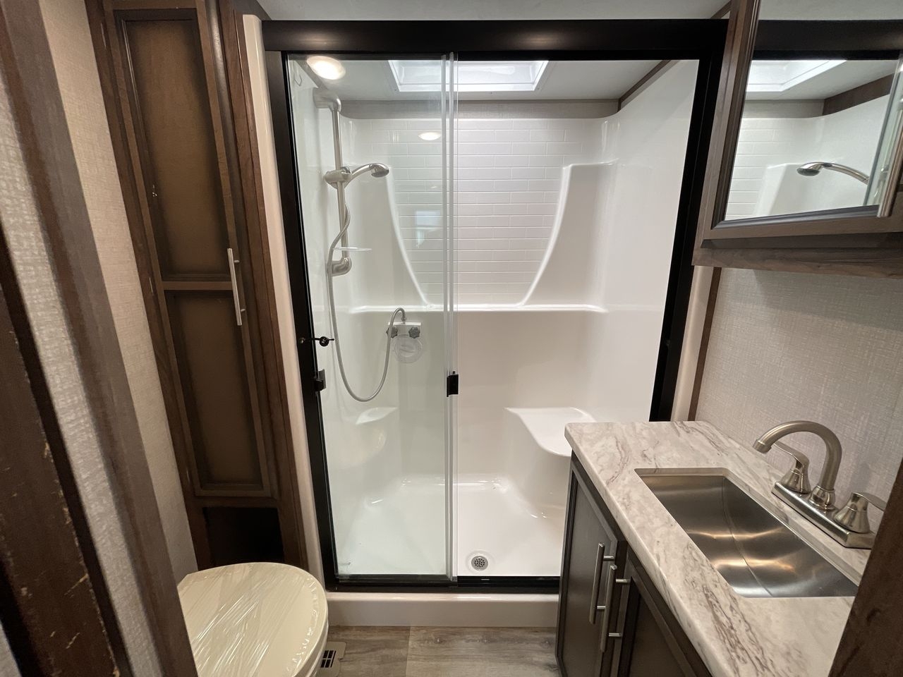 2021 KZ DURANGO 348BHF