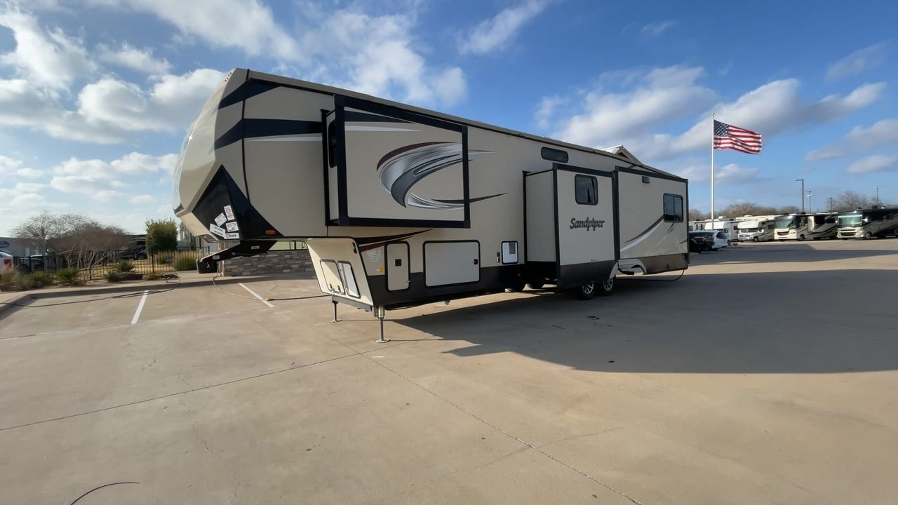 2019 FOREST RIVER SANDPIPER 372LOK