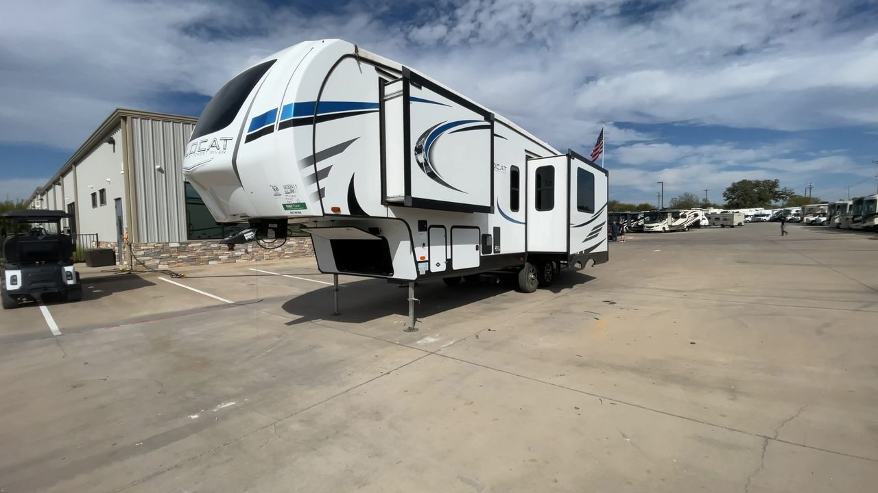 2021 FOREST RIVER WILDCAT 297BH