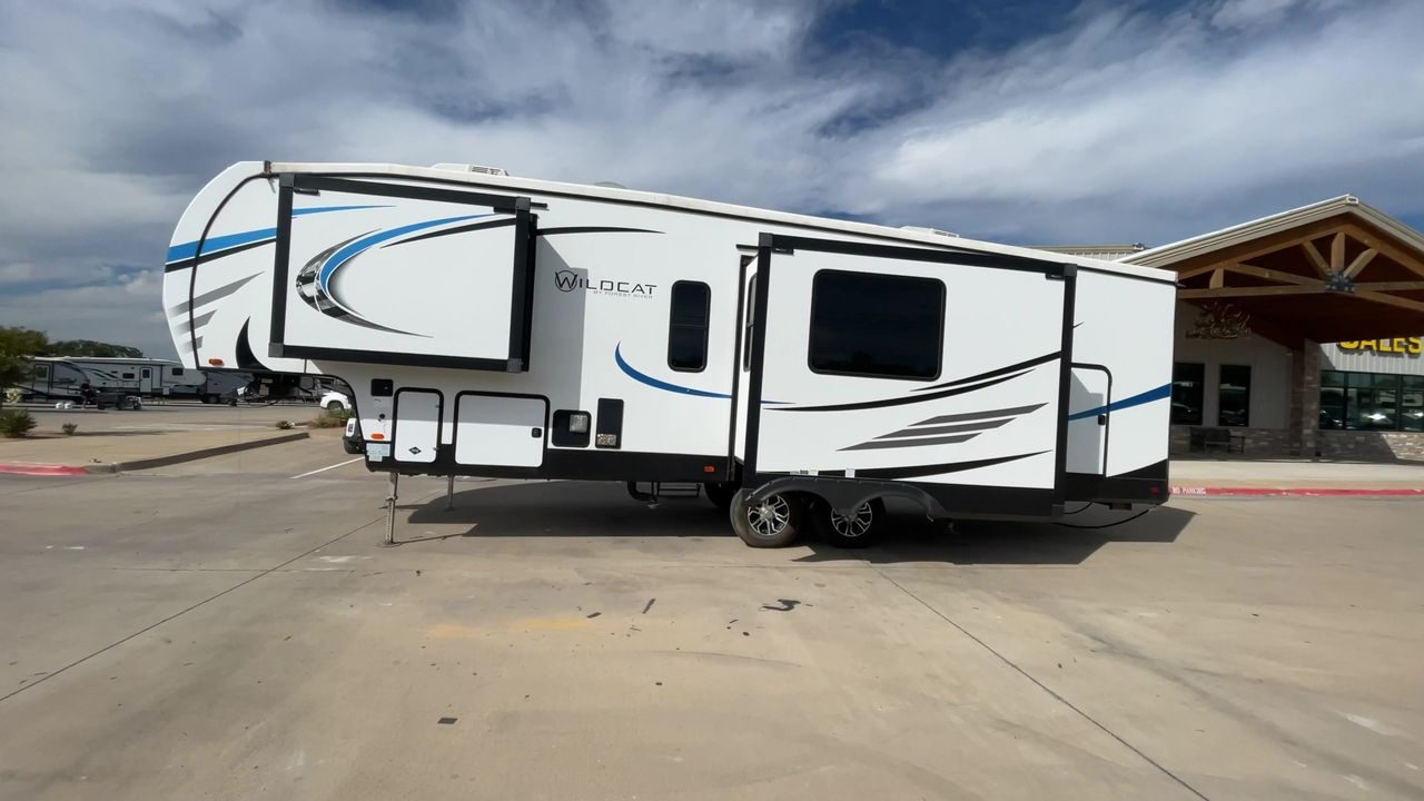 2021 FOREST RIVER WILDCAT 297BH