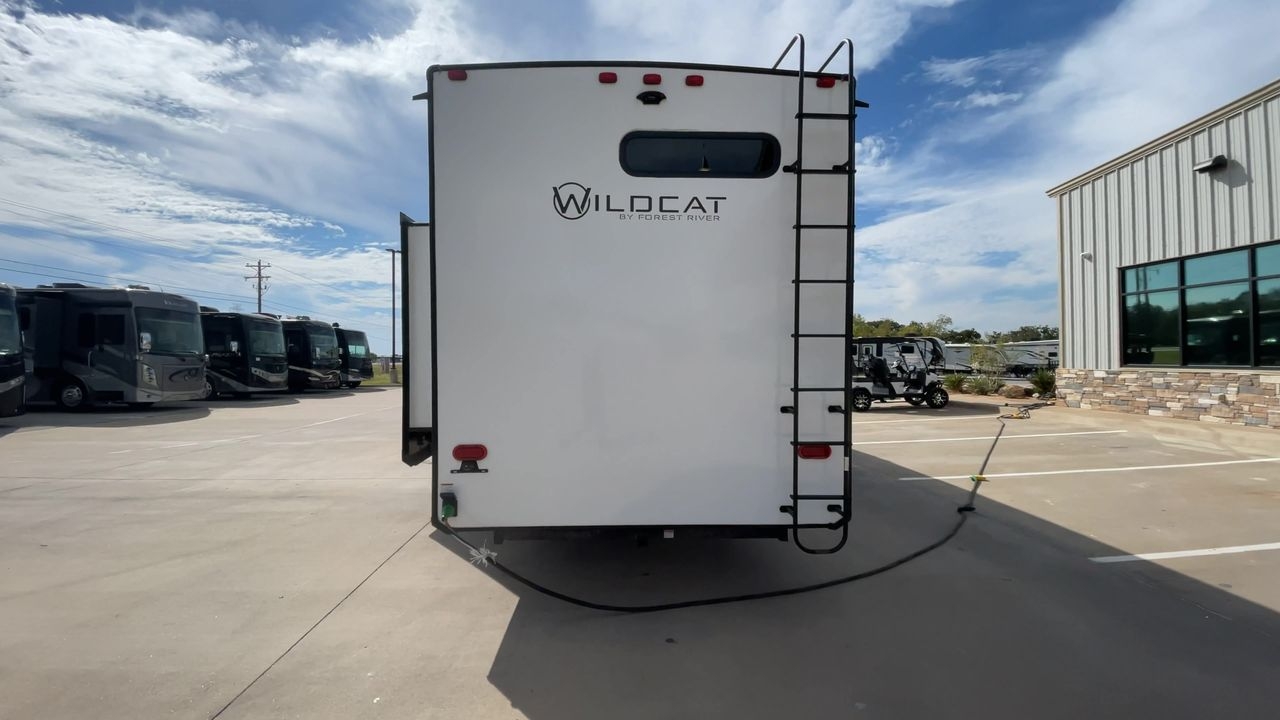 2021 FOREST RIVER WILDCAT 297BH