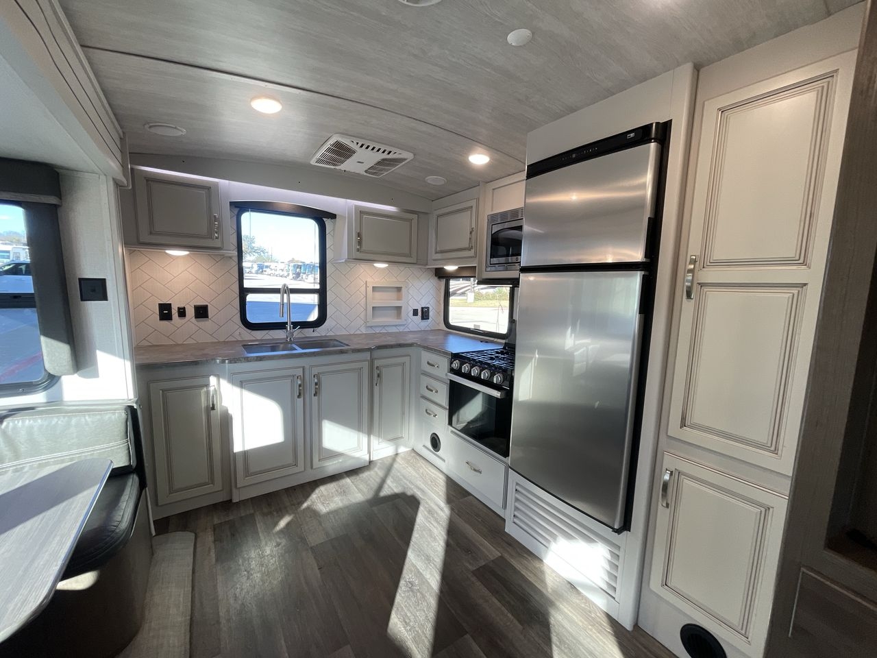 2021 KEYSTONE COUGAR 31MBS