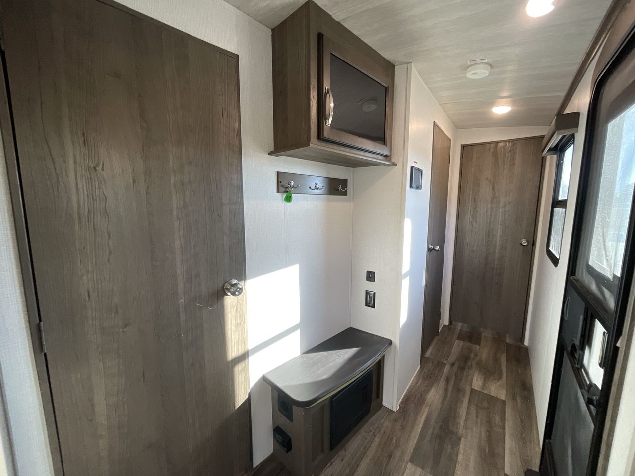 2021 KEYSTONE COUGAR 31MBS