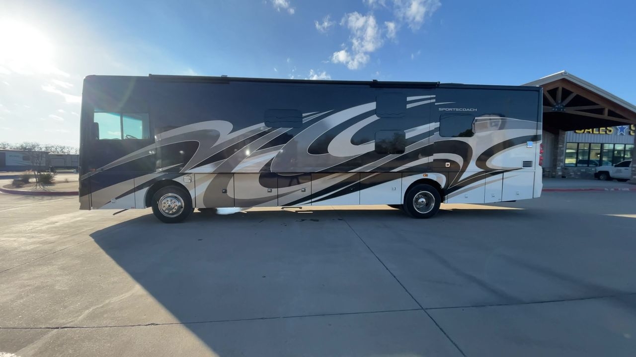 2019 SPORTSCOACH 366BH