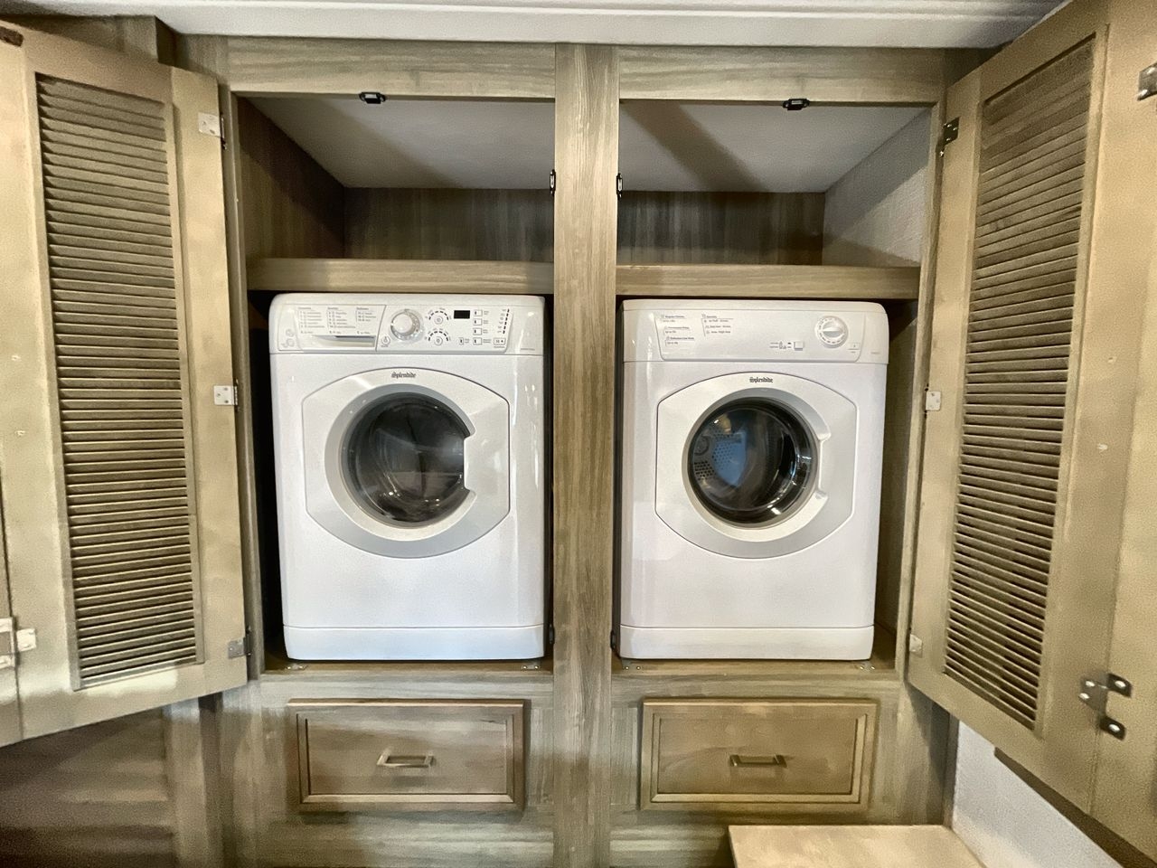 2019 SPORTSCOACH 366BH