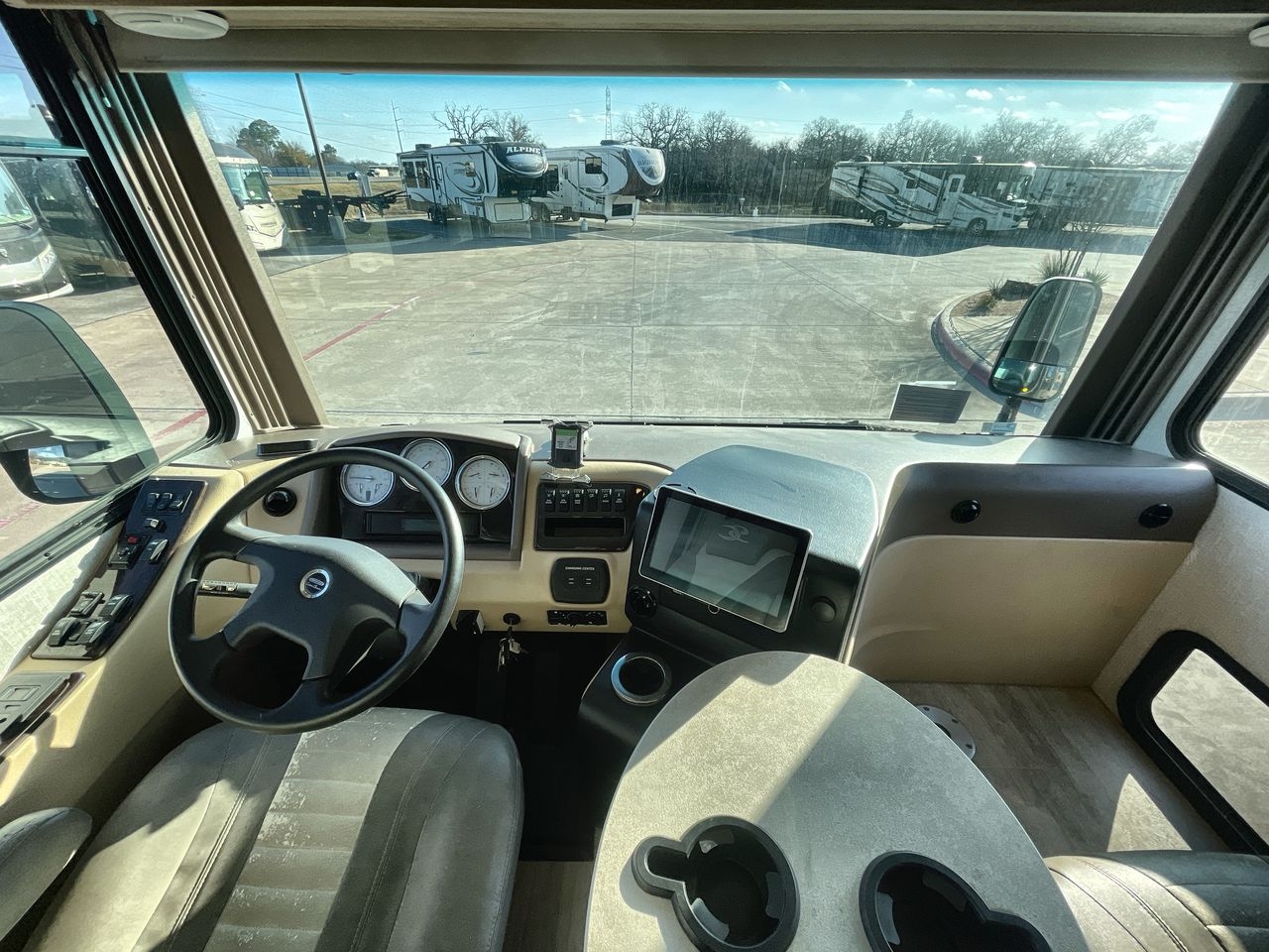 2019 SPORTSCOACH 366BH