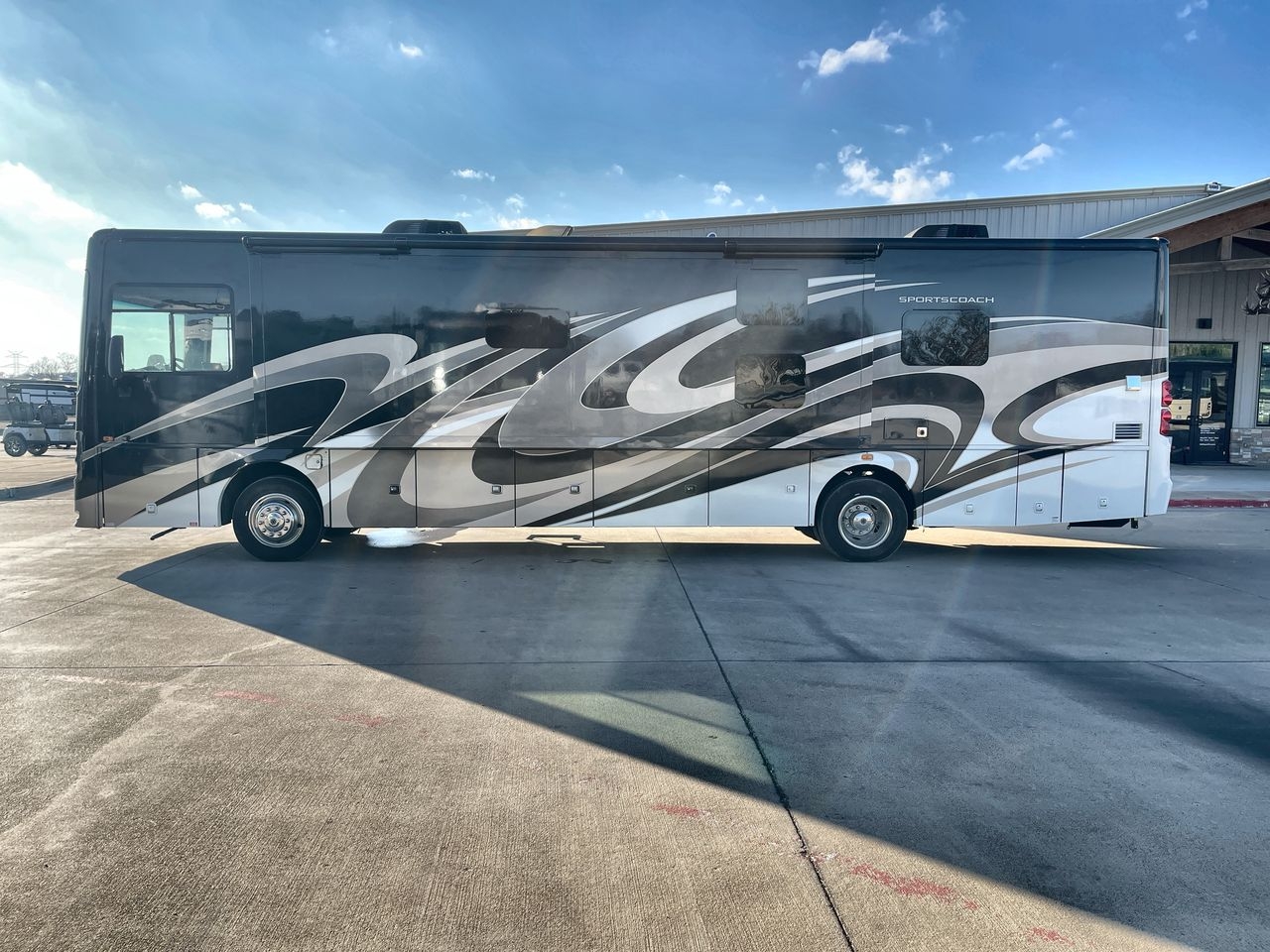 2019 SPORTSCOACH 366BH