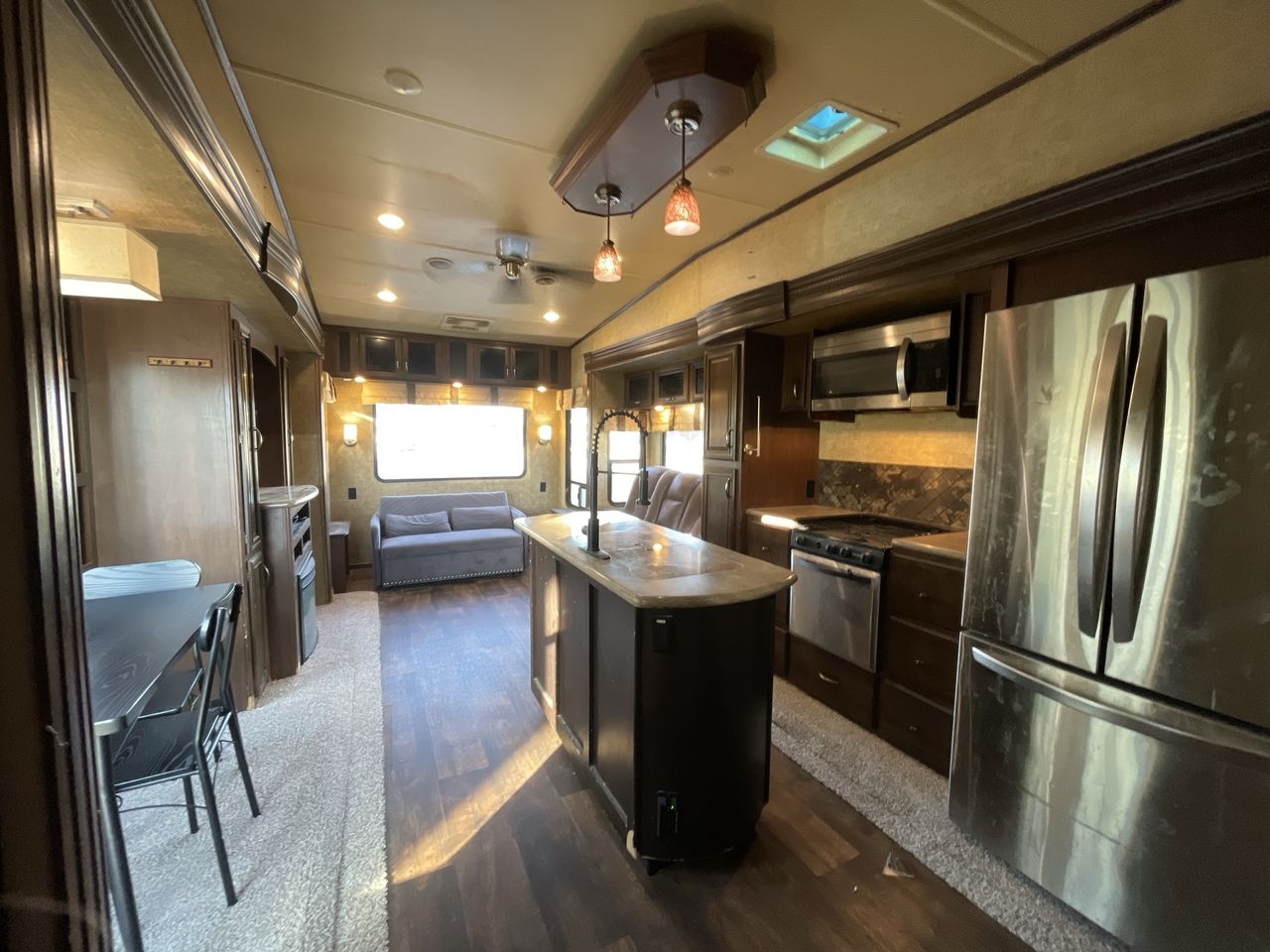 2017 FOREST RIVER SANDPIPER