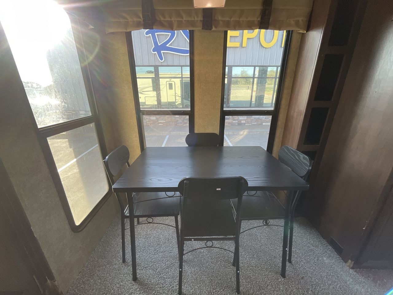 2017 FOREST RIVER SANDPIPER