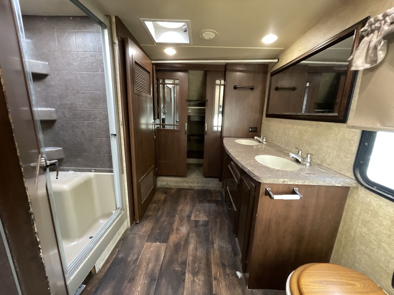 2017 FOREST RIVER SANDPIPER