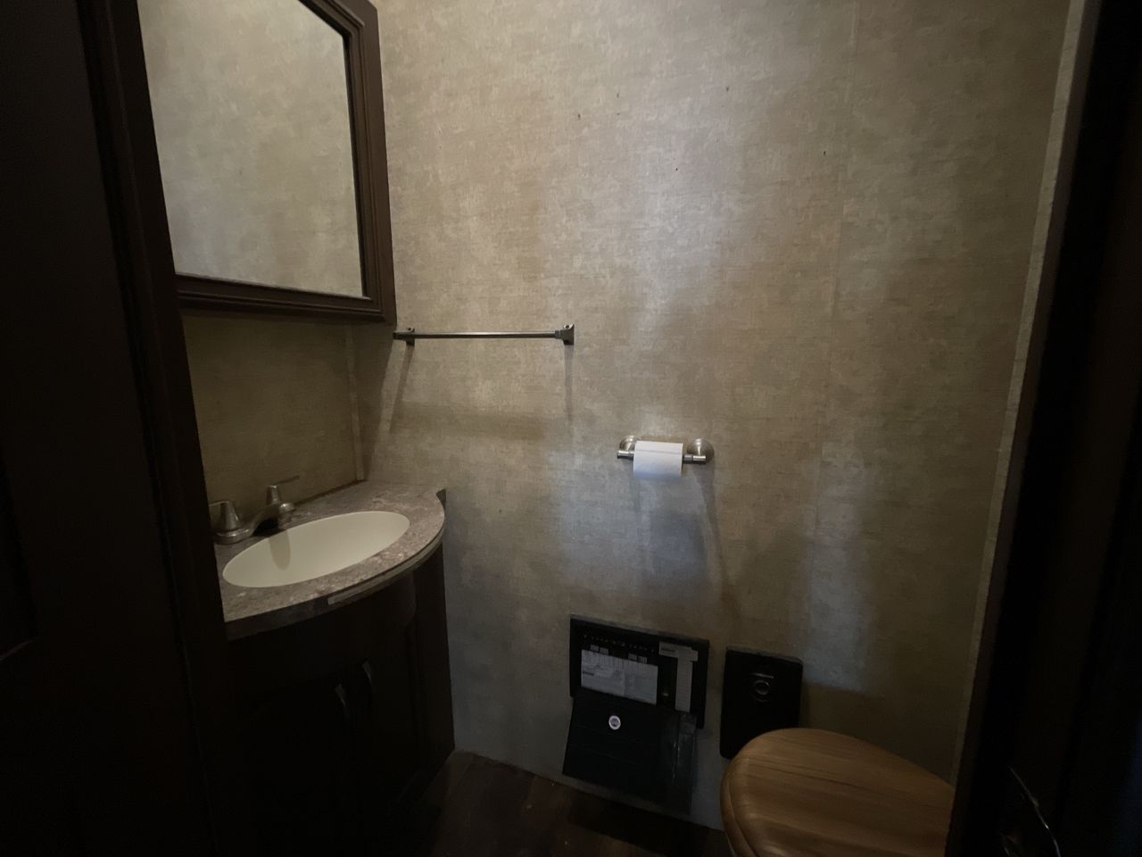 2017 FOREST RIVER SANDPIPER