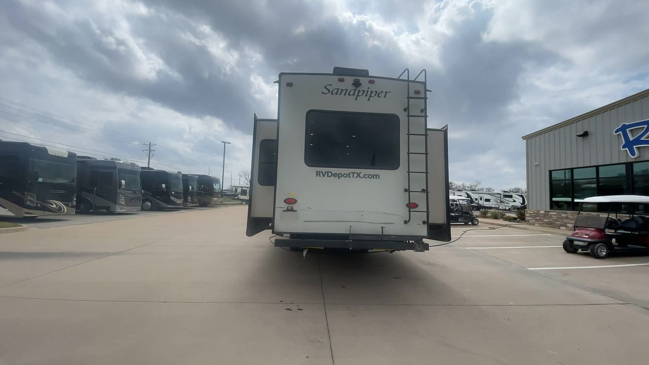 2017 FOREST RIVER SANDPIPER