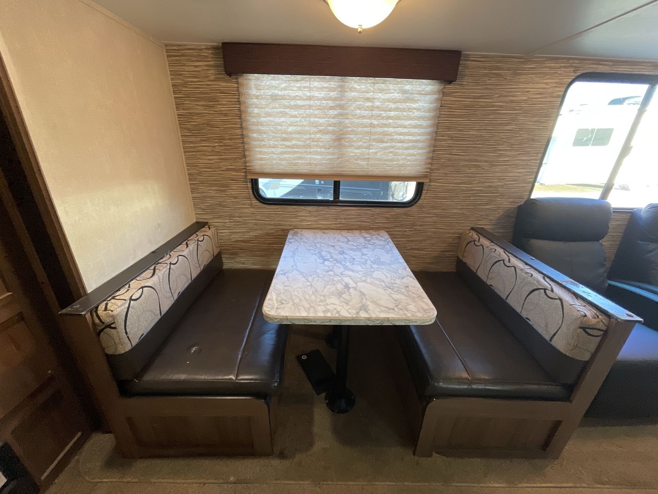 2019 GULF STREAM KINGSPORT 274QB