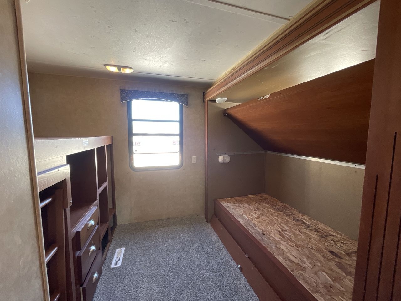 2013 DUTCHMEN COLEMAN 314BH