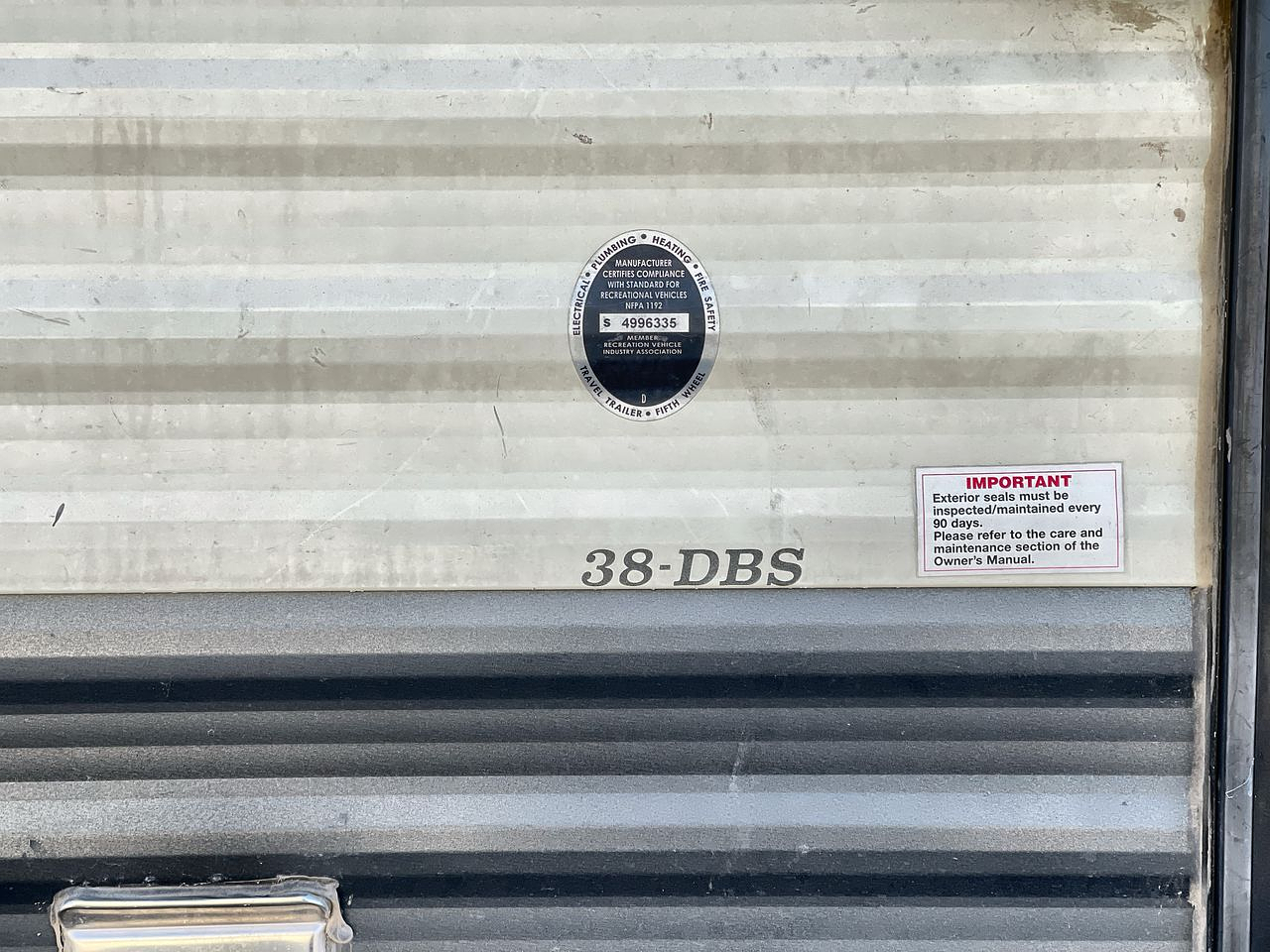 2019 FOREST RIVER PUMA 38DBS