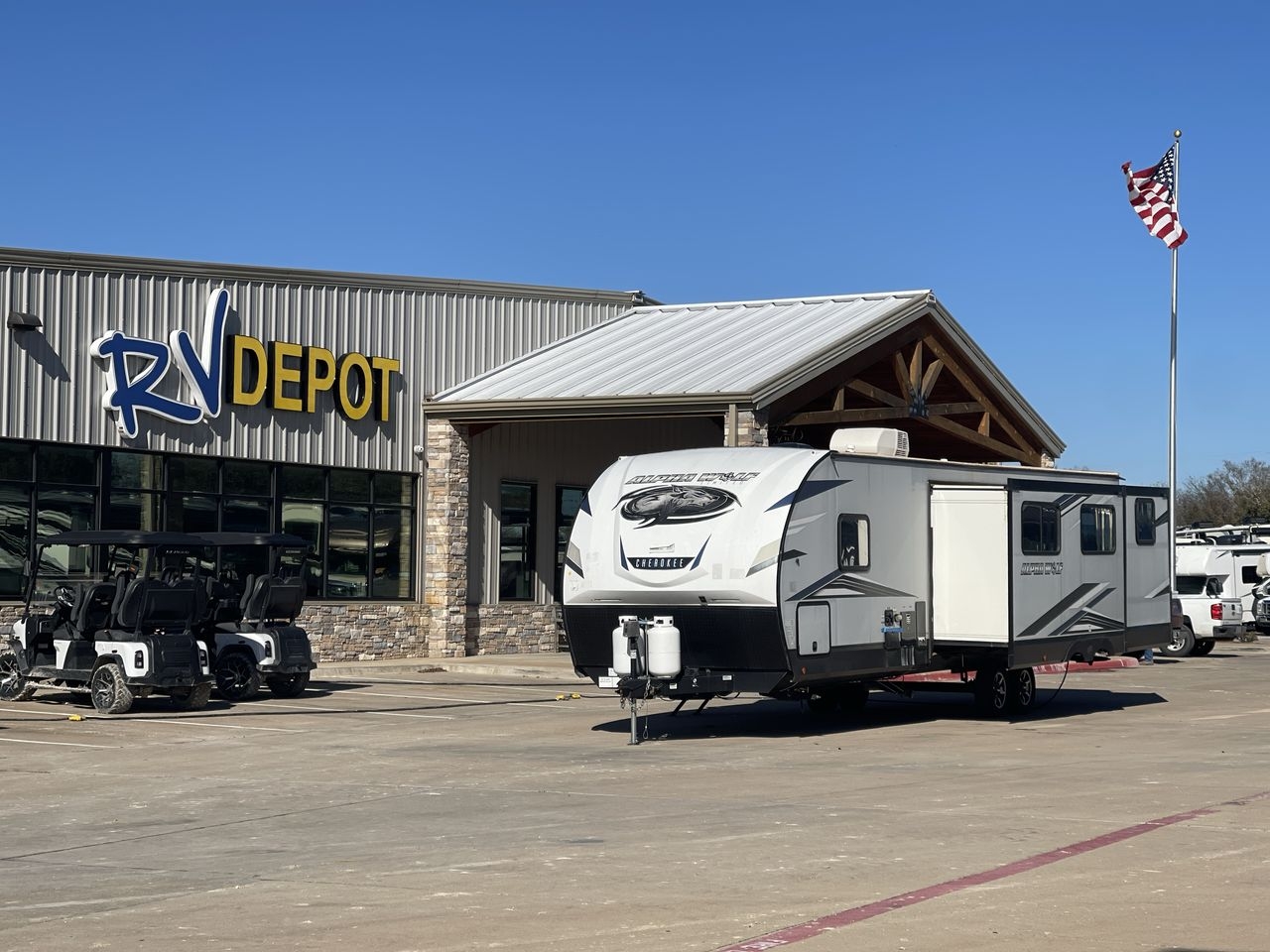 2022 FOREST RIVER CHEROKEE 33BH-L