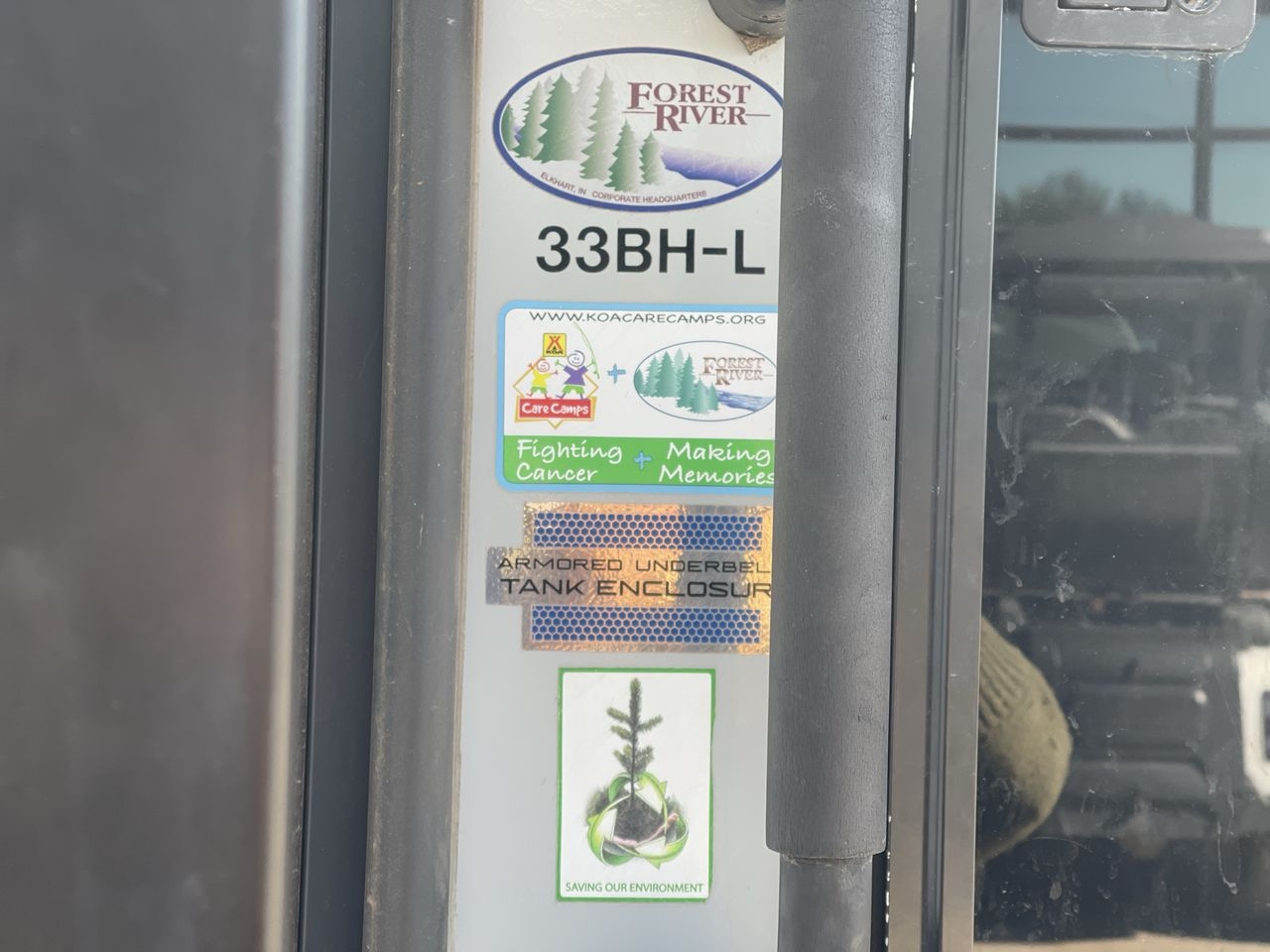 2022 FOREST RIVER CHEROKEE 33BH-L