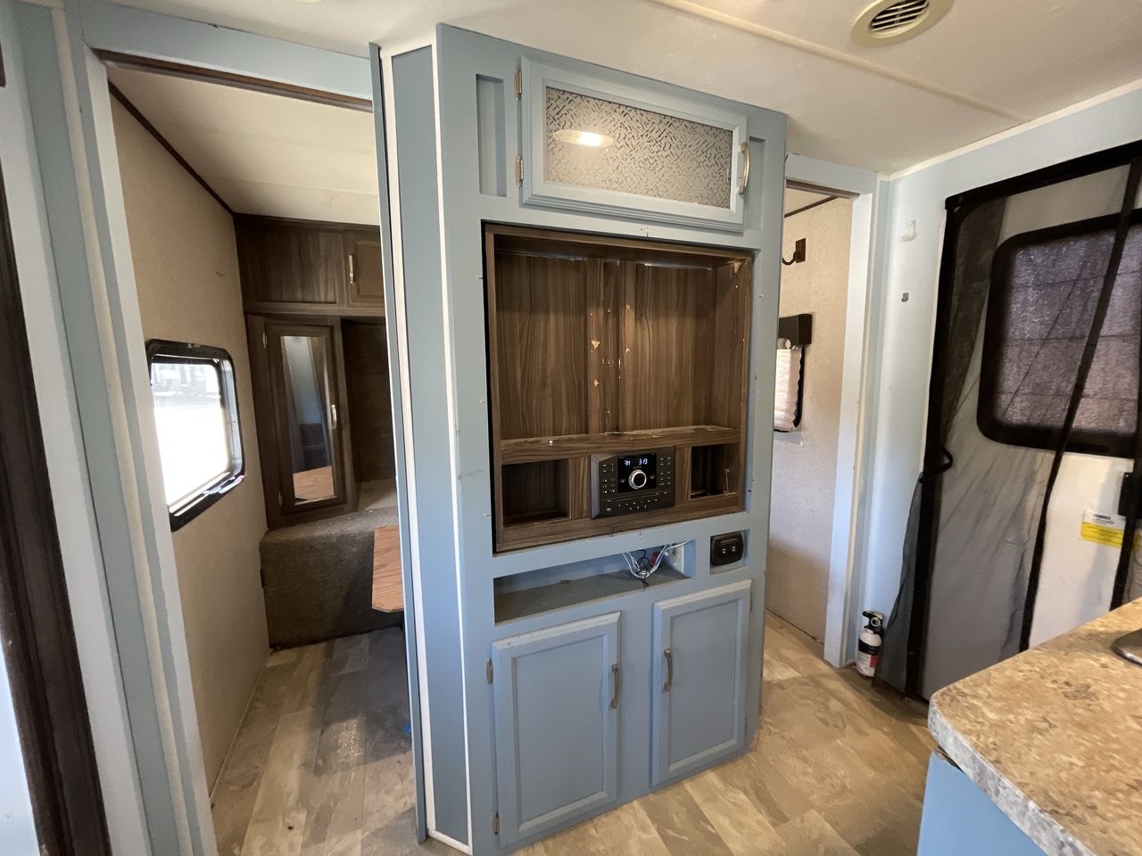 2019 COACHMEN APEX 289TBSS