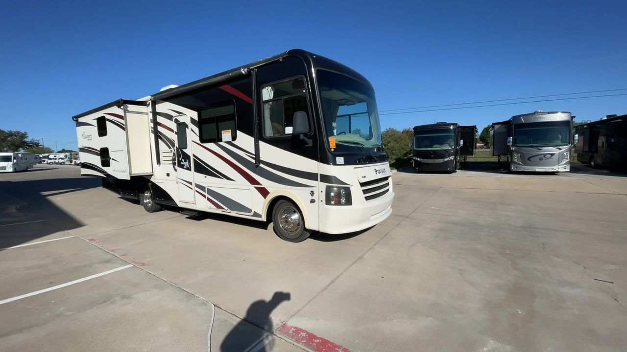 2018 COACHMEN PURSUIT 33BH