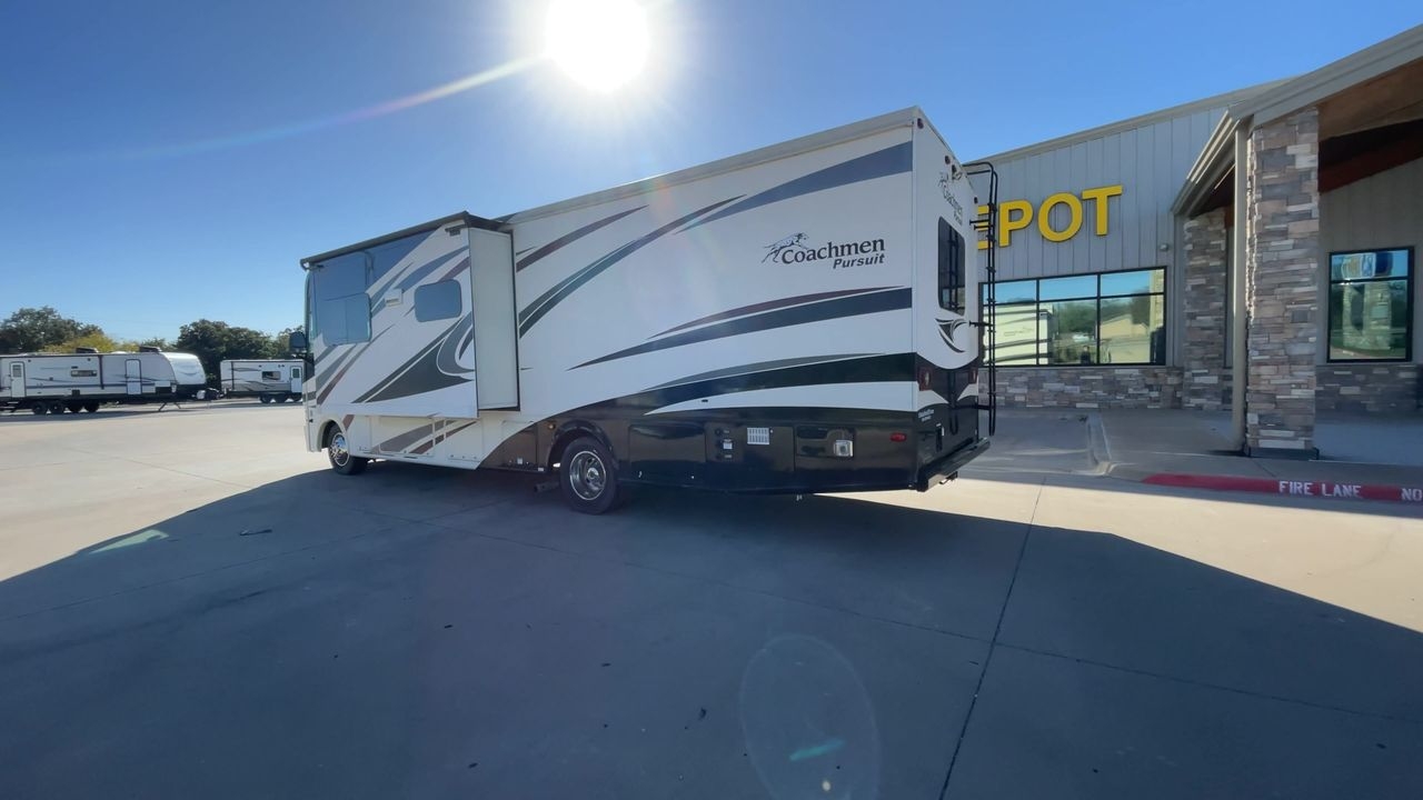 2018 COACHMEN PURSUIT 33BH