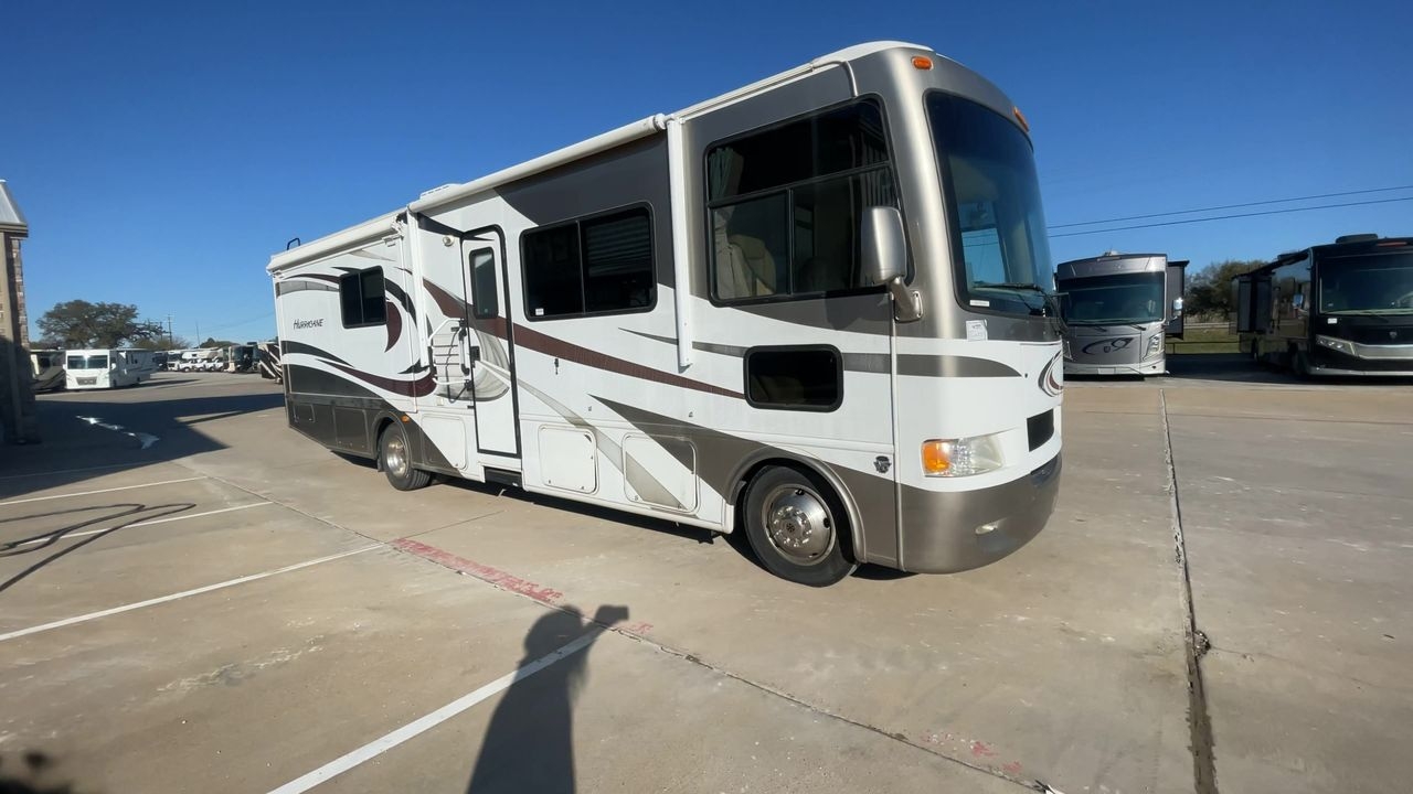 2013 THOR HURRICANE 33G