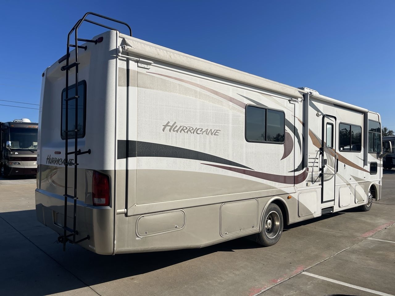 2013 THOR HURRICANE 33G