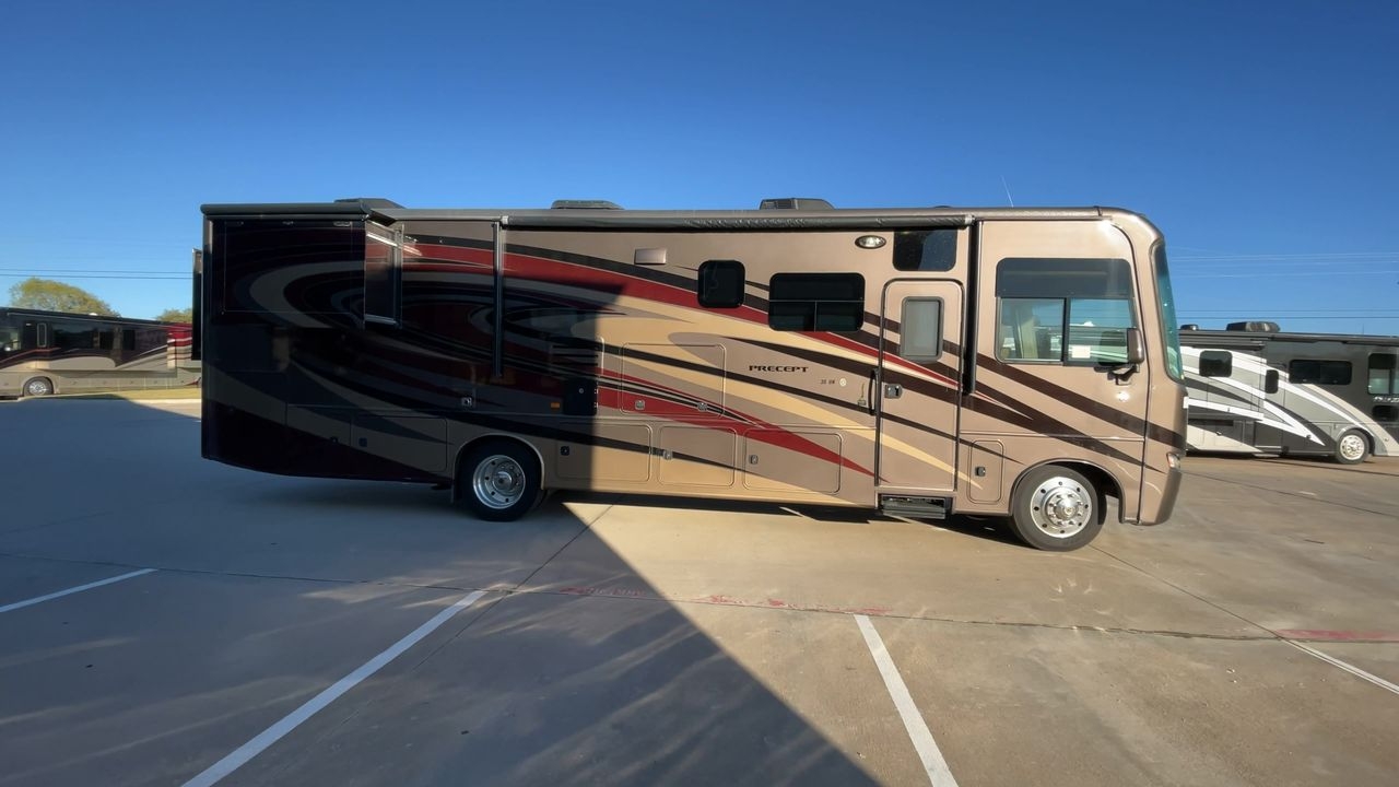2015 JAYCO PRECEPT 35UN