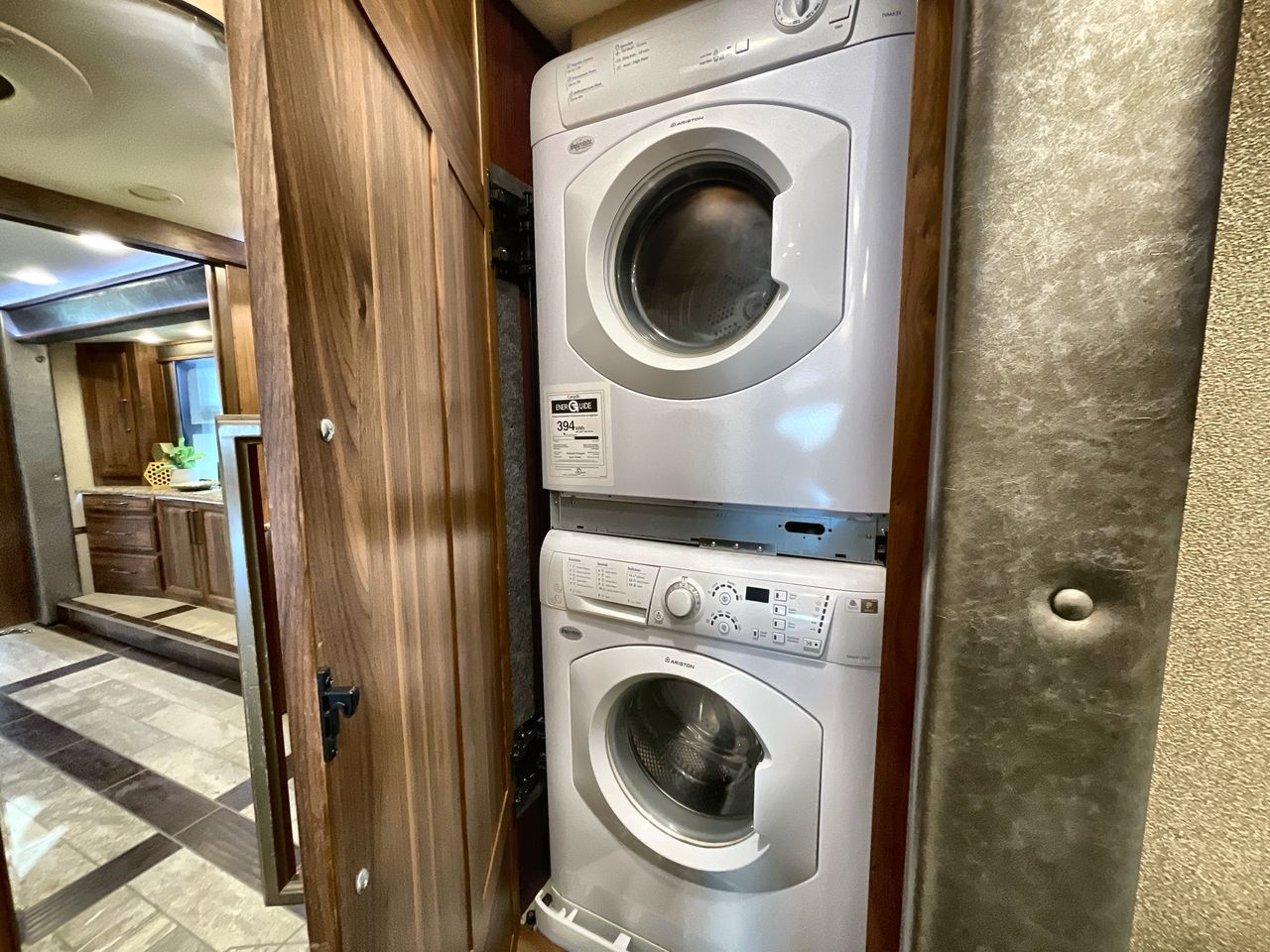 2014 FORETRAVEL IH-45