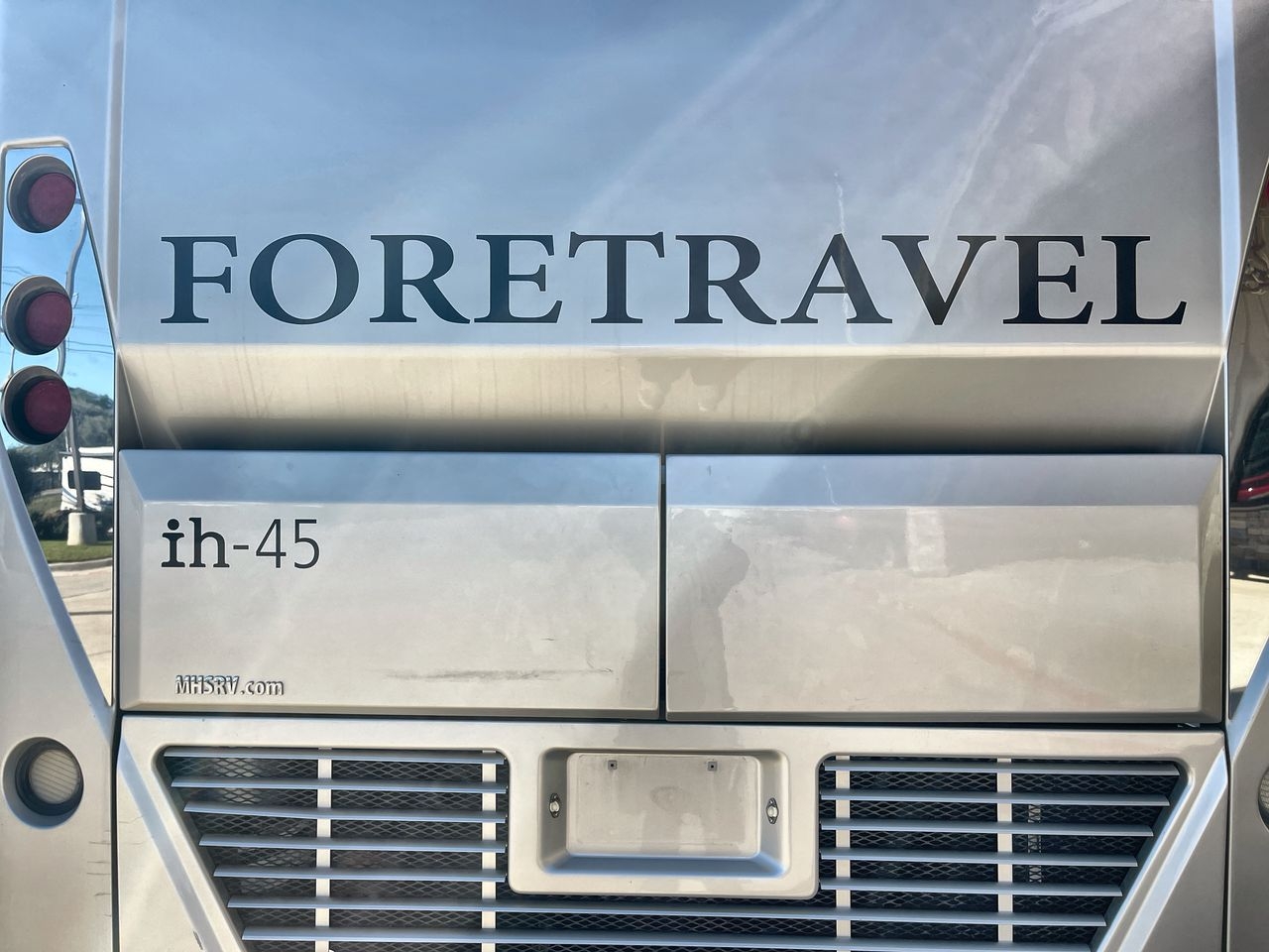 2014 FORETRAVEL IH-45