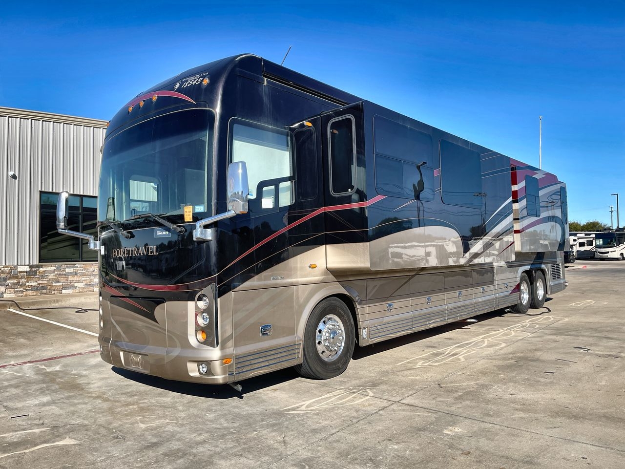 2014 FORETRAVEL IH-45