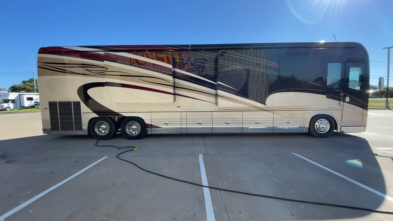 2014 FORETRAVEL IH-45