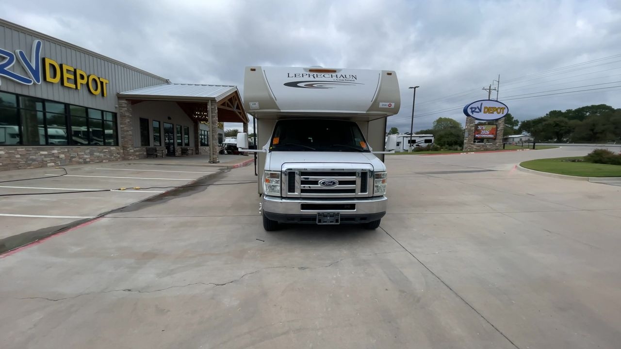 2017 COACHMEN LEPRECHAUN 319DSF