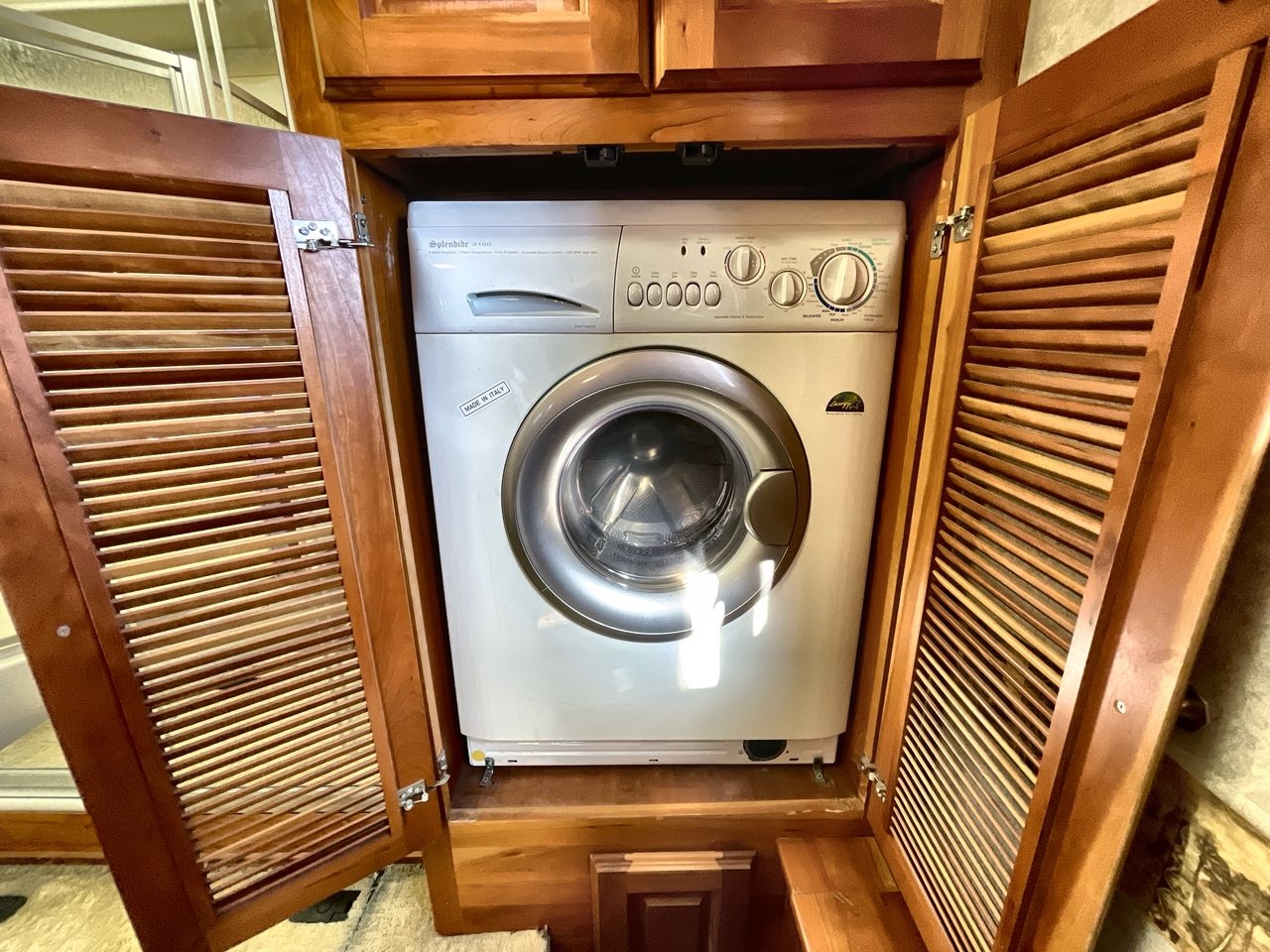 2006 HOLIDAY RAMBLER SCEPTER 42DSQ