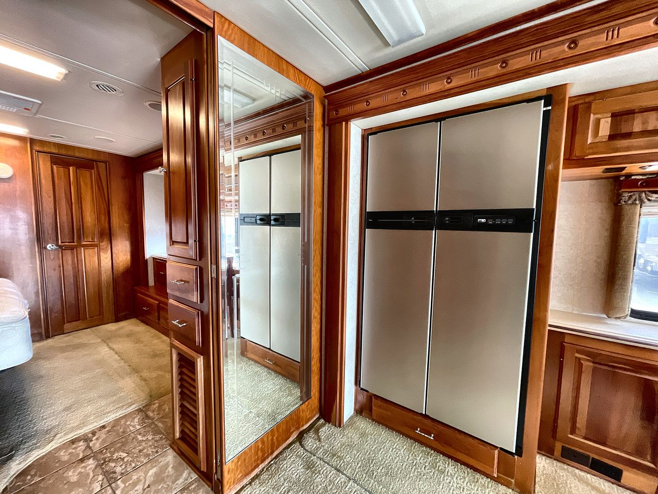 2006 HOLIDAY RAMBLER SCEPTER 42DSQ