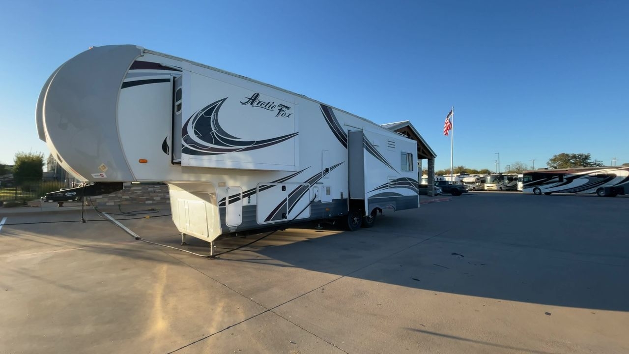 2018 NORTHWOOD ARCTIC FOX 32-5M