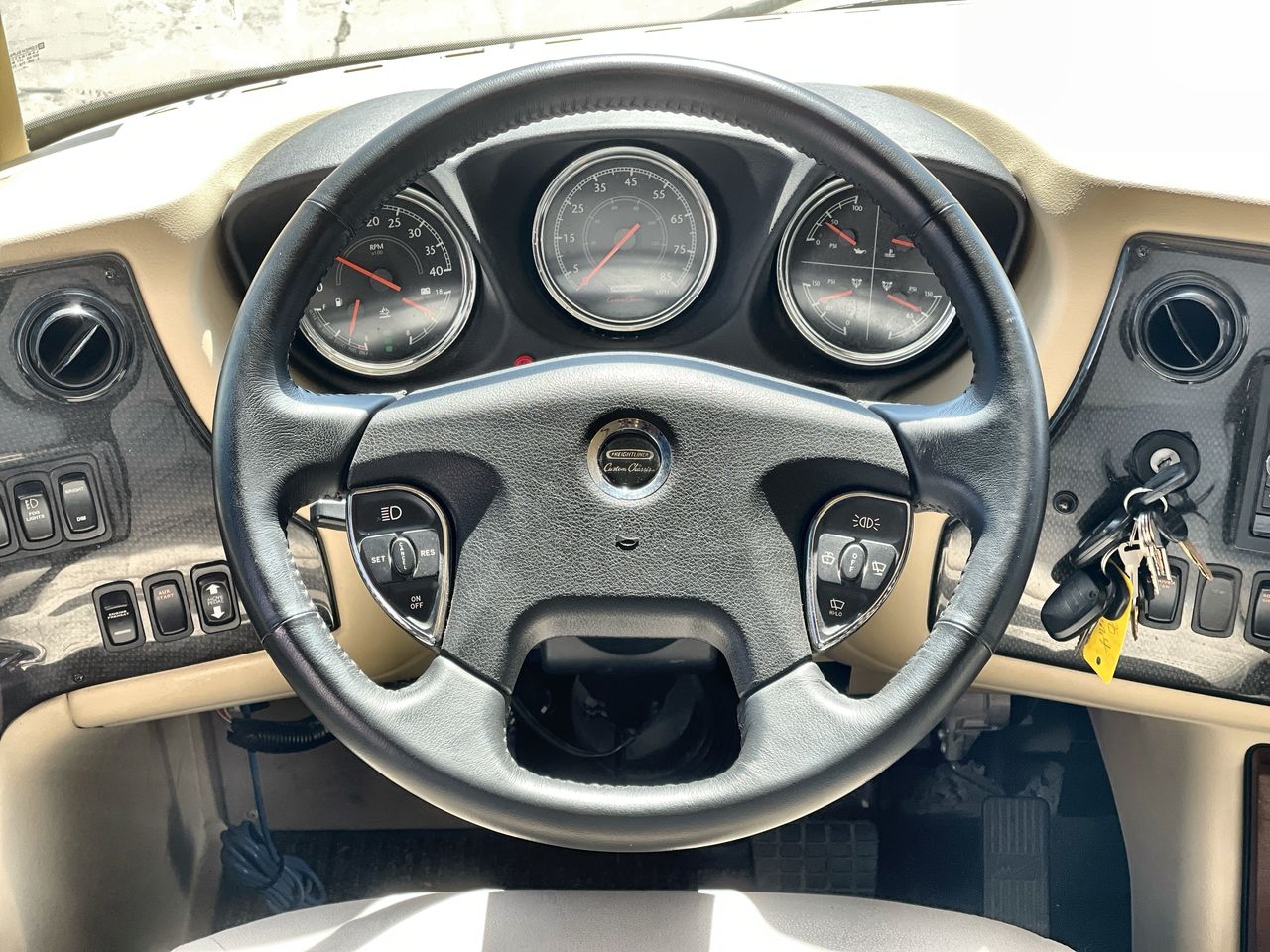 2016 TIFFIN PHAETON 40AH