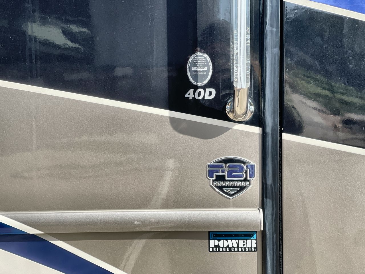 2018 FLEETWOOD DISCOVERY LXE 40D