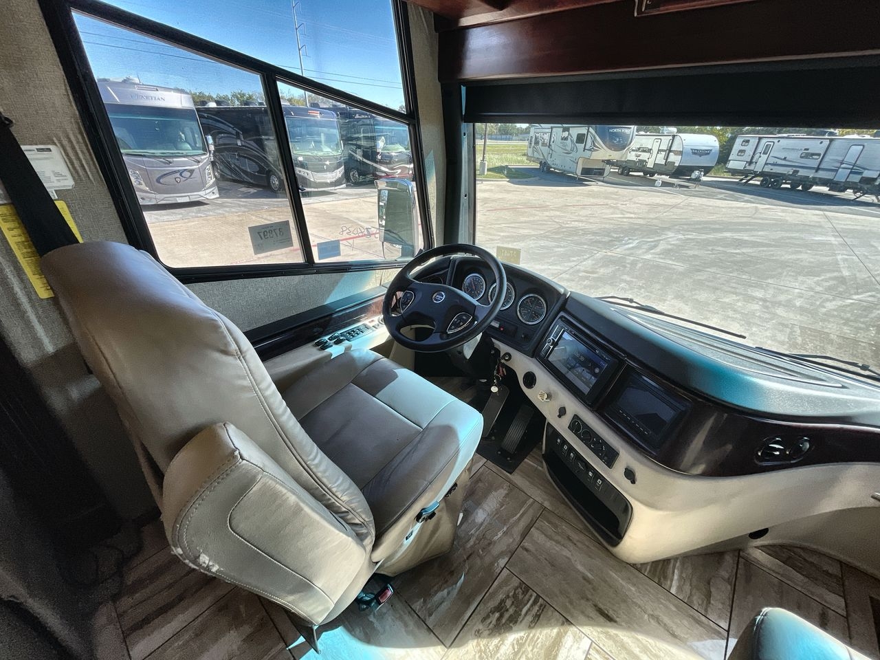 2018 FLEETWOOD DISCOVERY LXE 40D