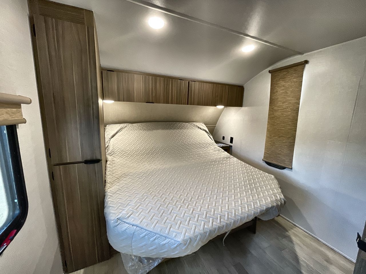 2025 FOREST RIVER SALEM 26ICE